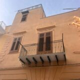 Piano terra arredato in centro
