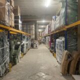 Comodo stabile con locale commerciale, uffici e parcheggio